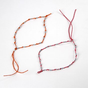 Armband/Fußkettchen m. Perlen