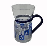 Teeglas blauer Griff